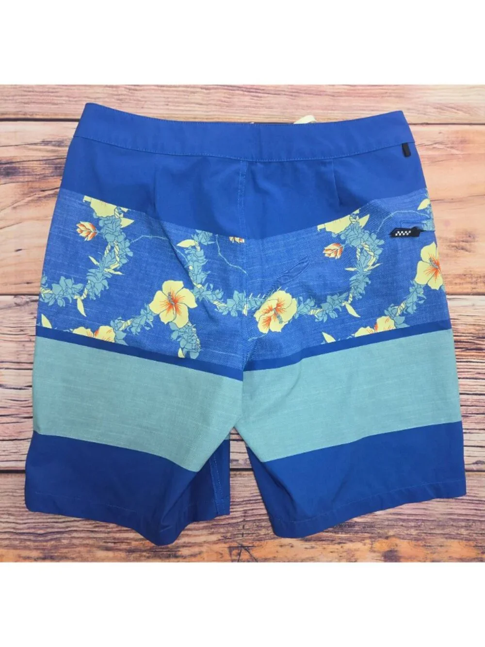 Vans Mens Blue Hibiscus Printed Board Shorts 30